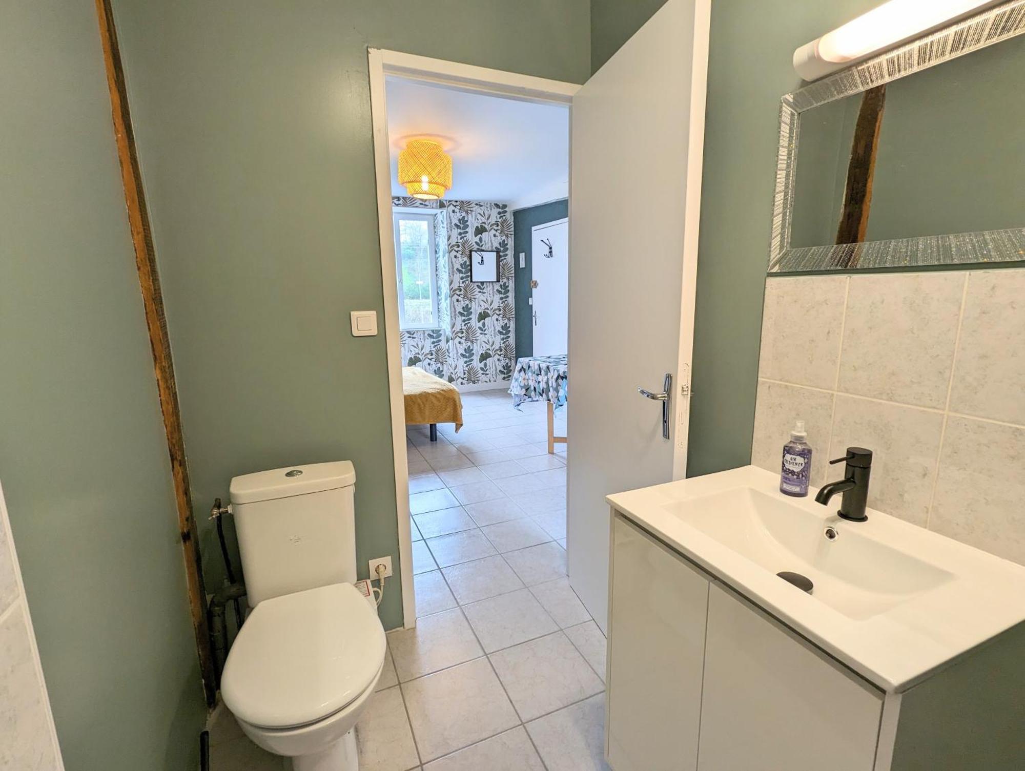Studio Silhem Saint-Germain-les-Belles Екстериор снимка